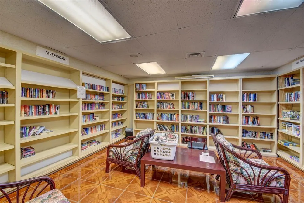 307 LAKE EVELYN DRIVE West Palm Beach, FL 33411