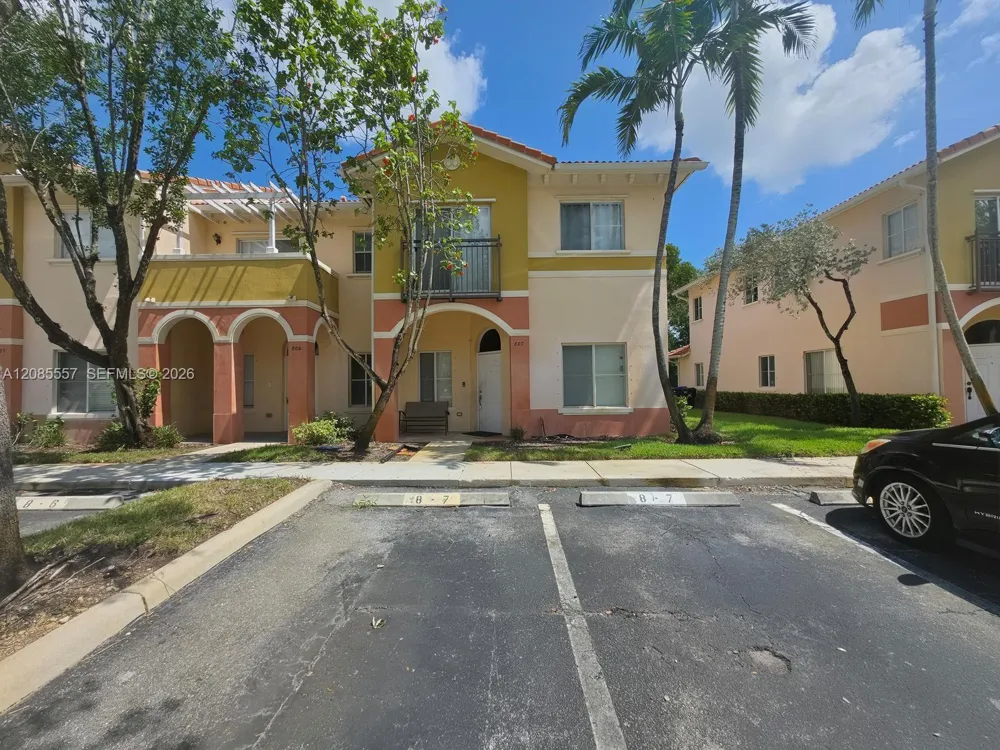 807 Santa Catalina Cir North Lauderdale, FL 33068