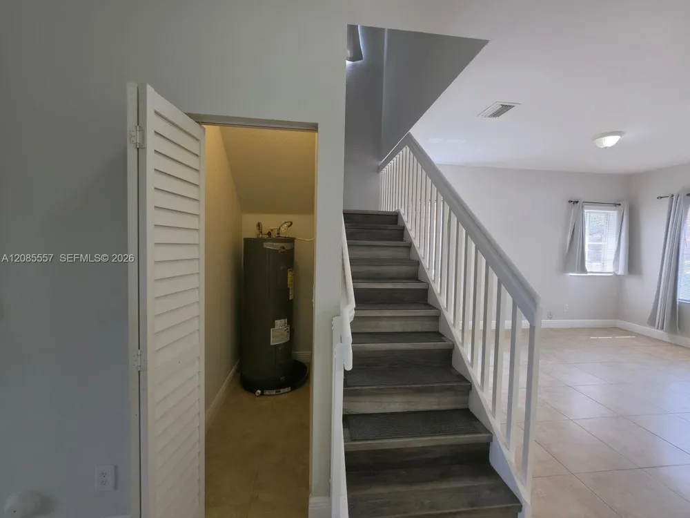 807 Santa Catalina Cir North Lauderdale, FL 33068