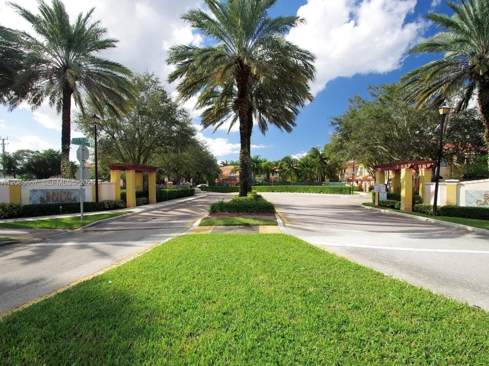 807 Santa Catalina Cir North Lauderdale, FL 33068