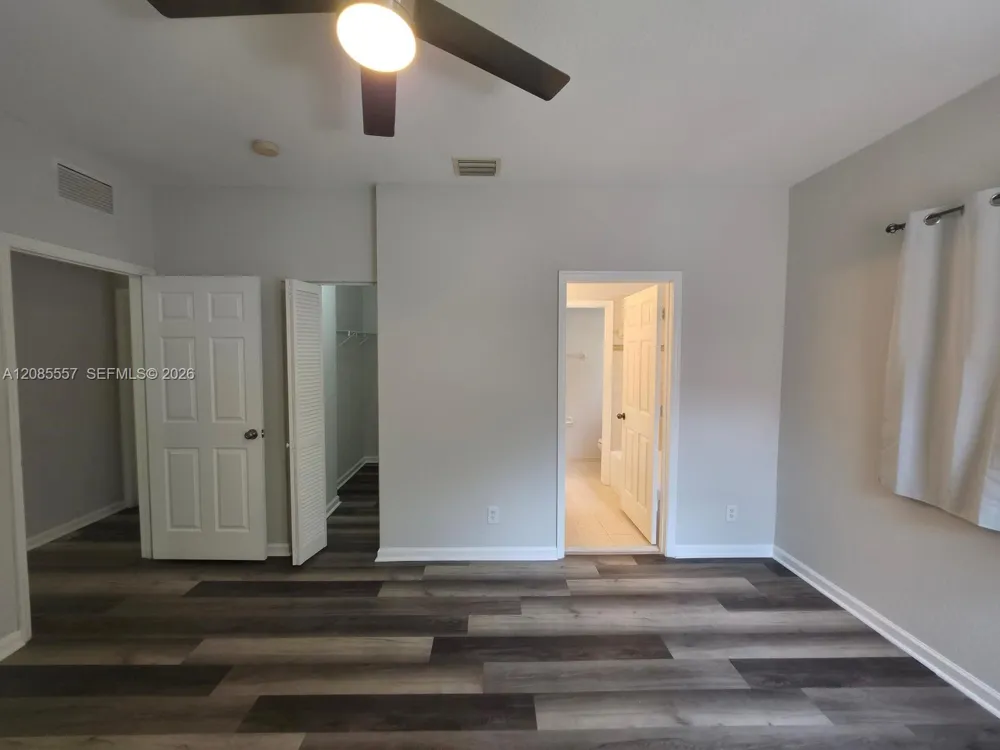 807 Santa Catalina Cir North Lauderdale, FL 33068