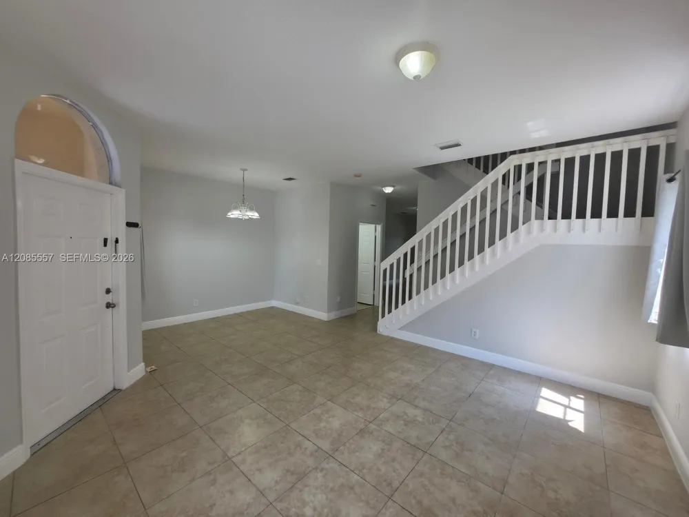 807 Santa Catalina Cir North Lauderdale, FL 33068
