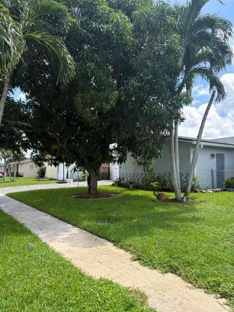8250 SW 8TH COURT