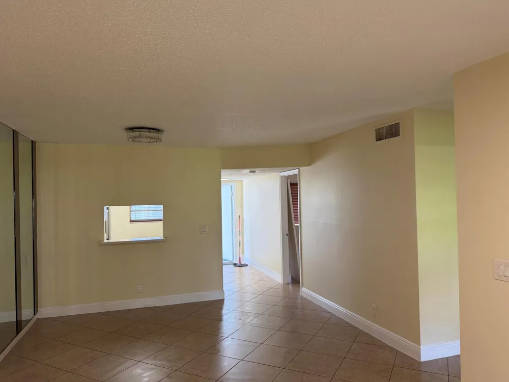 2929 Zorno Way #104 Delray Beach, FL 33445