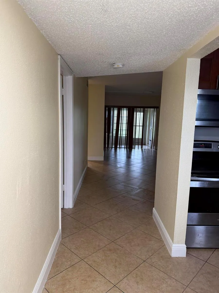 2929 Zorno Way #104 Delray Beach, FL 33445