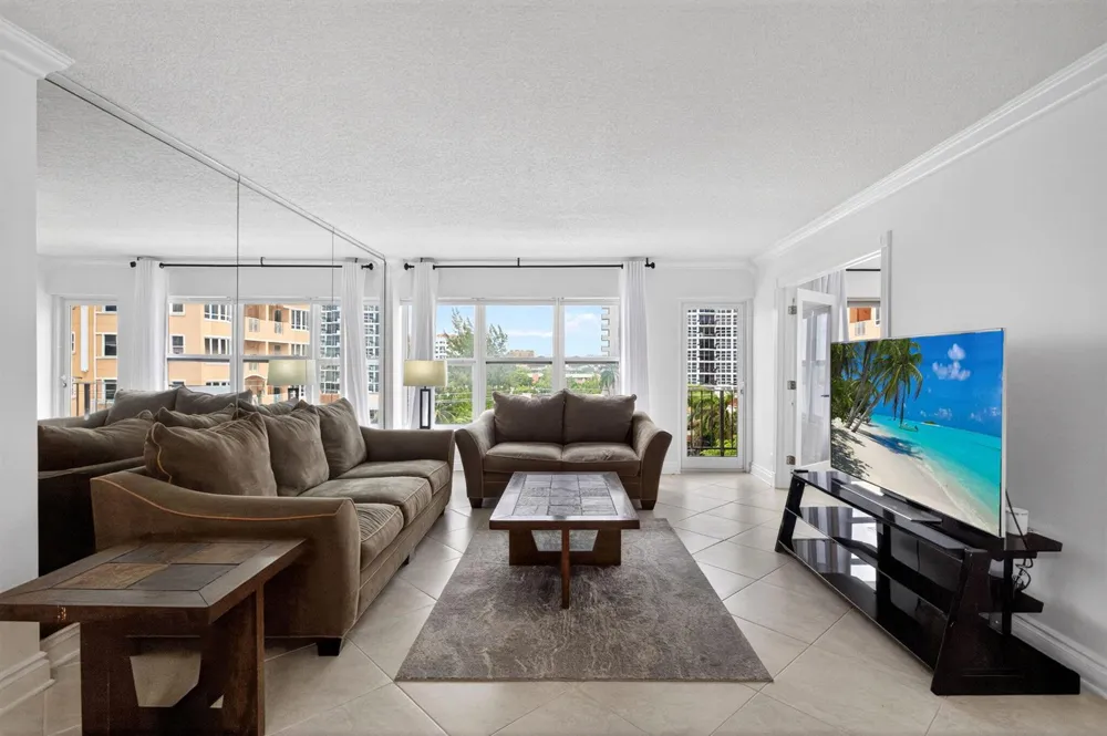 405 OCEAN BOULEVARD #507 Pompano Beach, FL 33062