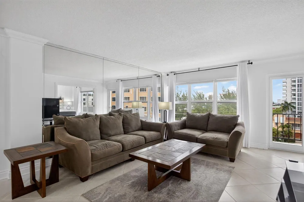 405 OCEAN BOULEVARD #507 Pompano Beach, FL 33062