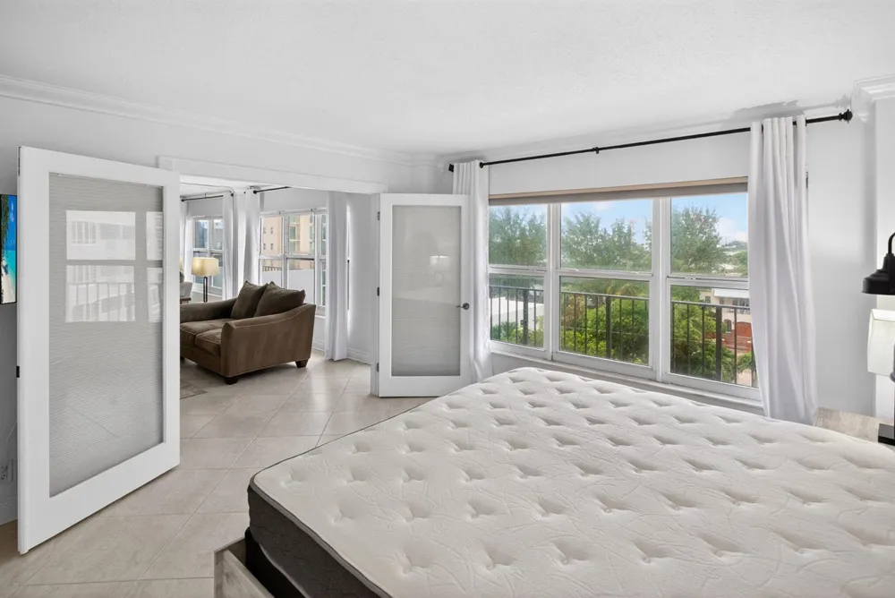 405 OCEAN BOULEVARD #507 Pompano Beach, FL 33062