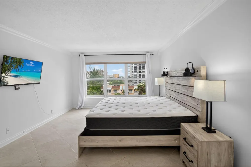405 OCEAN BOULEVARD #507 Pompano Beach, FL 33062