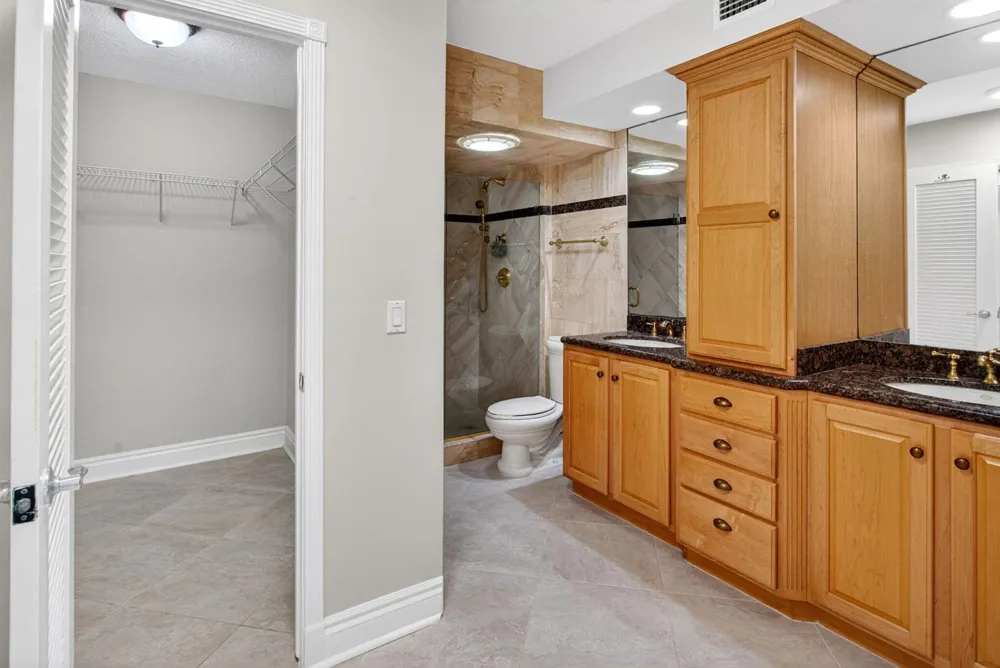 405 OCEAN BOULEVARD #507 Pompano Beach, FL 33062
