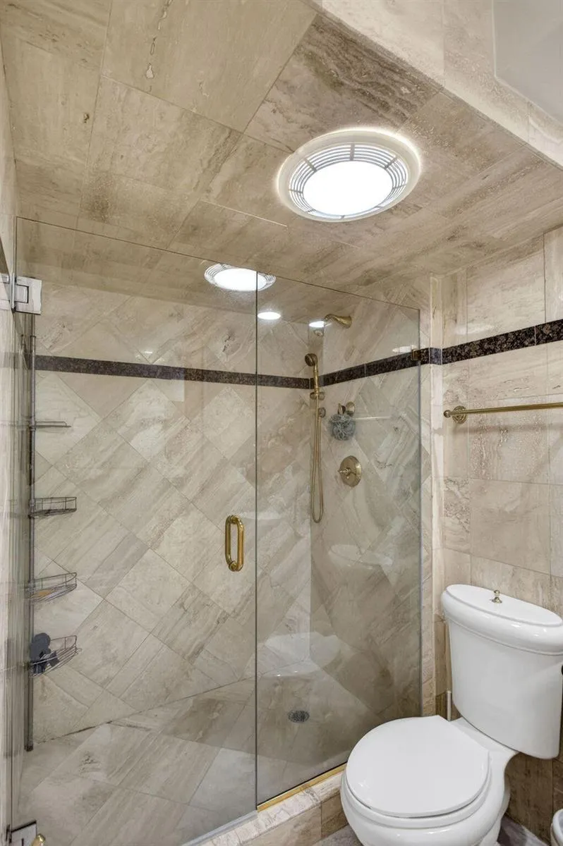 405 OCEAN BOULEVARD #507 Pompano Beach, FL 33062