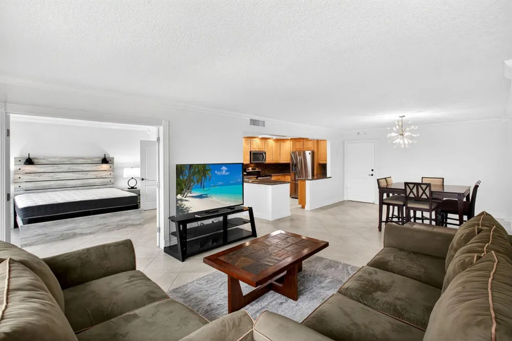 405 OCEAN BOULEVARD #507 Pompano Beach, FL 33062