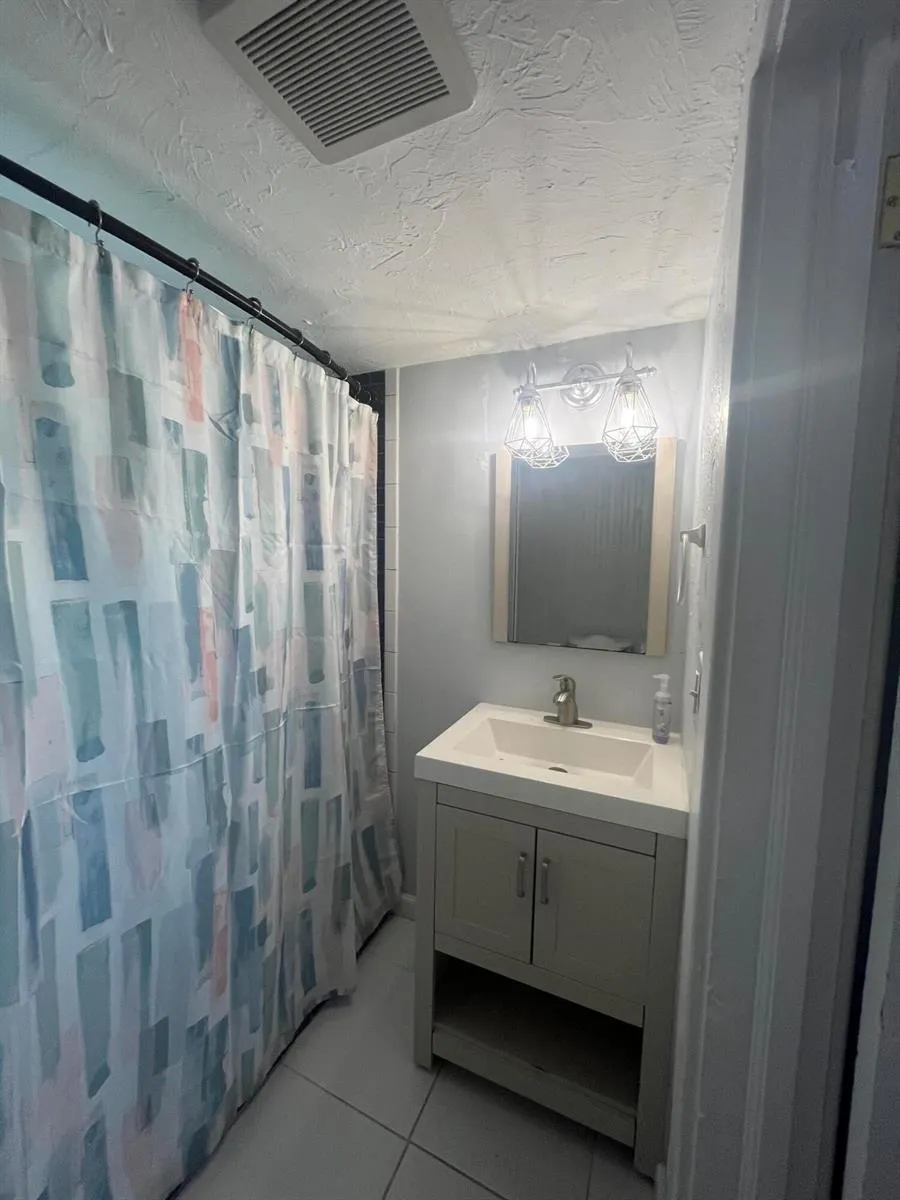 728 TALLADEGA STREET West Palm Beach, FL 33405