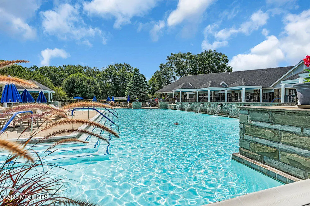 13 Sedgwick Square Jackson, NJ 08527