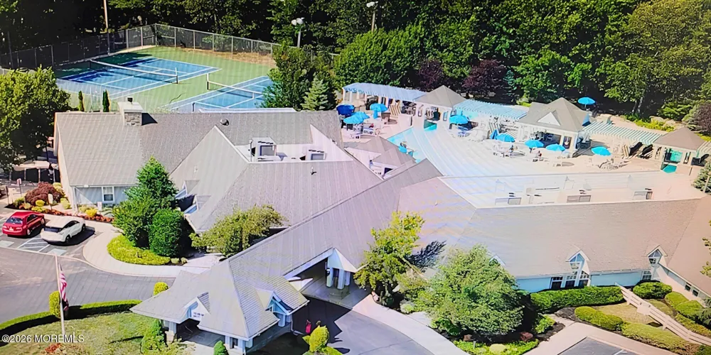 13 Sedgwick Square Jackson, NJ 08527
