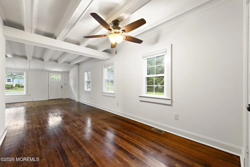 833 Windsor Street Forked River, NJ 08731