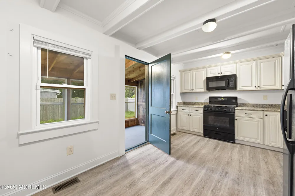 833 Windsor Street Forked River, NJ 08731