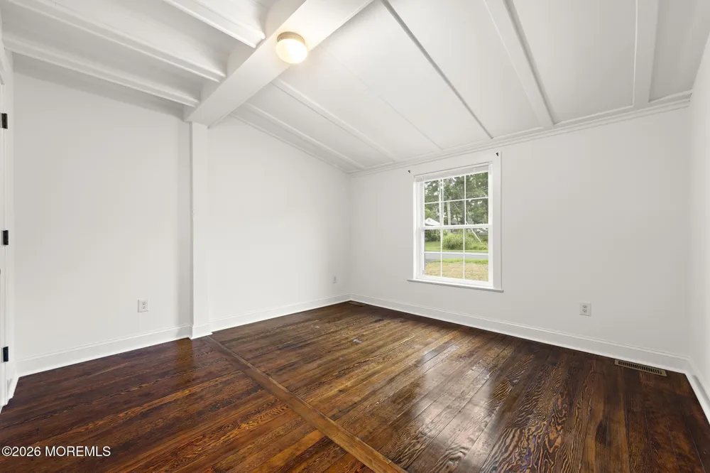 833 Windsor Street Forked River, NJ 08731