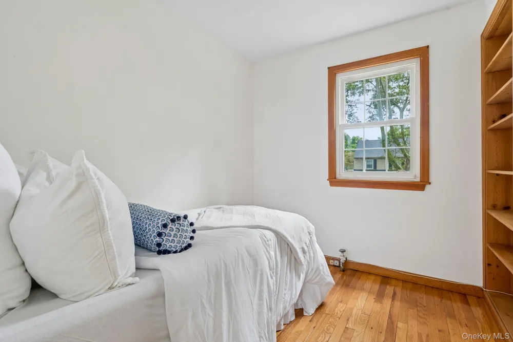 32 Cambridge Avenue Garden City, NY 11530
