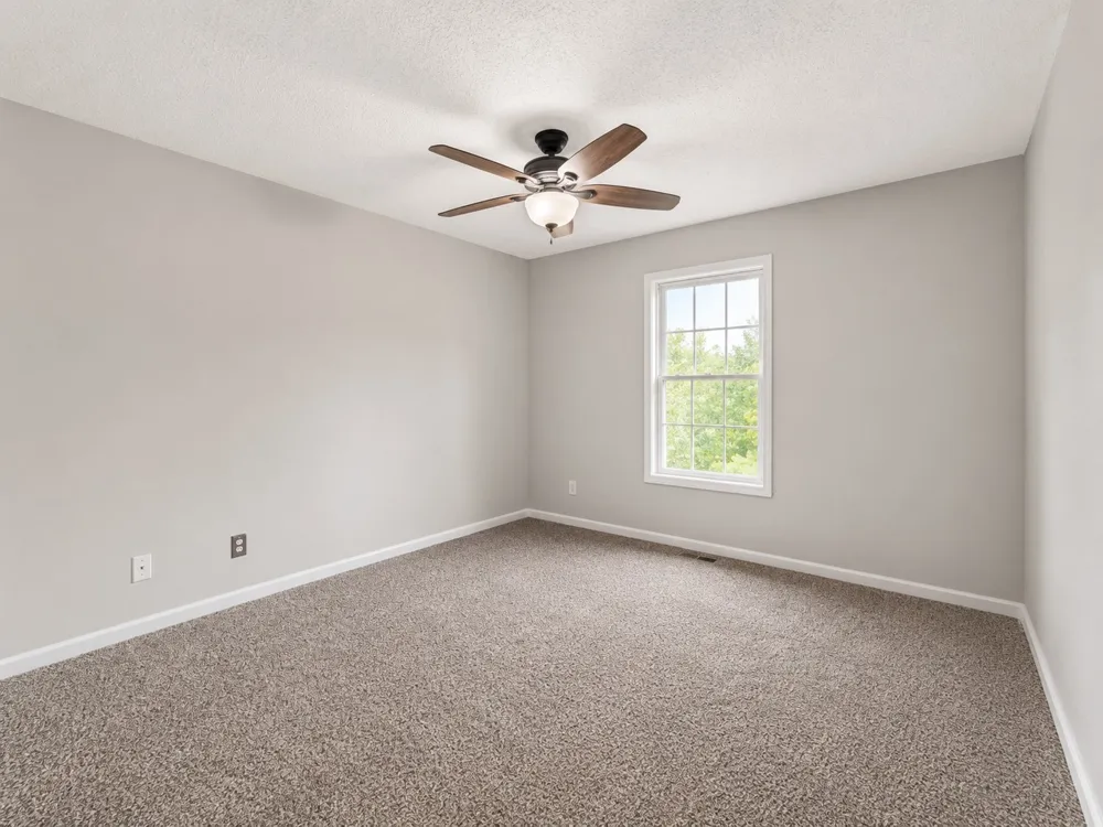 1023 Hedge Apple Dr Clarksville, TN 37040
