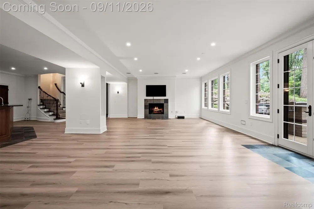 31235 Woodside Drive Franklin Village, MI 48025