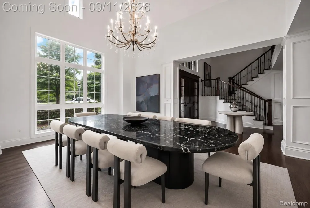 31235 Woodside Drive Franklin Village, MI 48025