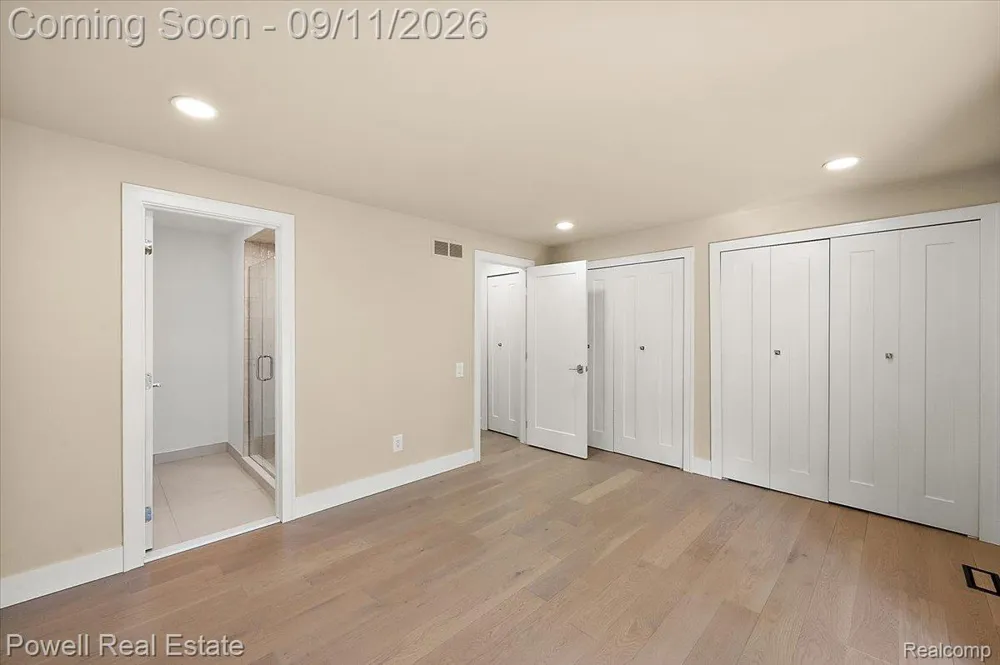 1106 Timberview Trail Bloomfield Charter Township, MI 48304