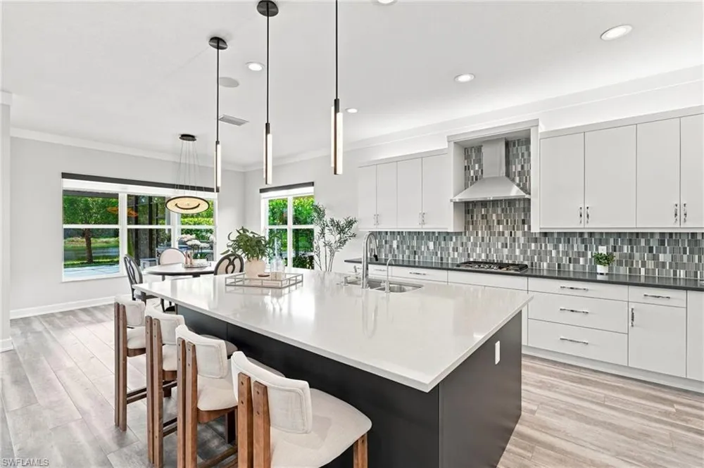 11636 Periwinkle Drive Naples, FL 34120