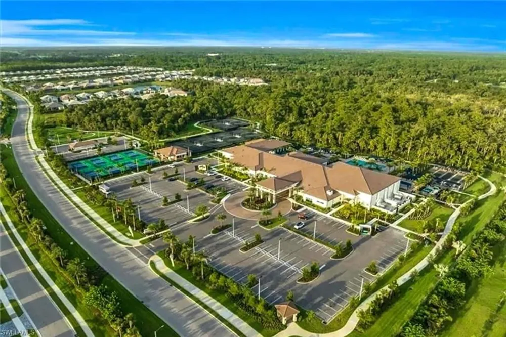 11636 Periwinkle Drive Naples, FL 34120