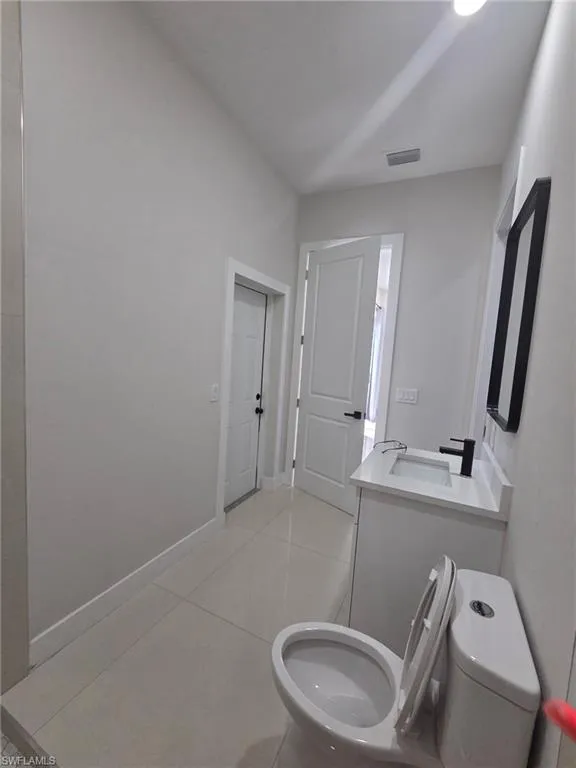432 Raymer Street Lehigh Acres, FL 33974
