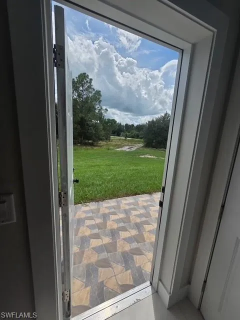 432 Raymer Street Lehigh Acres, FL 33974