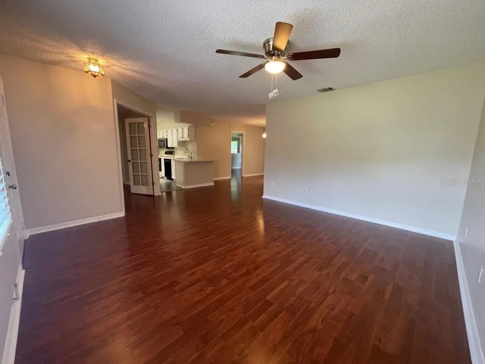 1133 MONROE AVENUE St Cloud, FL 34769