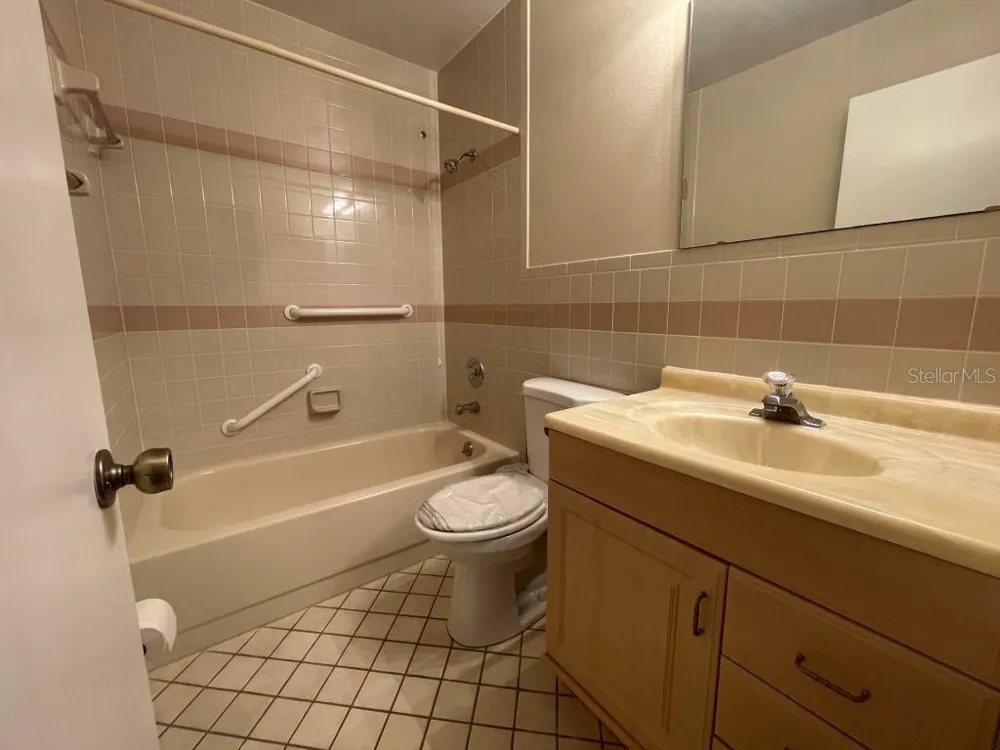 1133 MONROE AVENUE St Cloud, FL 34769