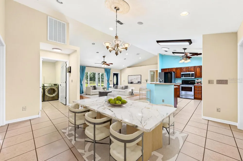 15771 SE 170TH AVENUE Weirsdale, FL 32195