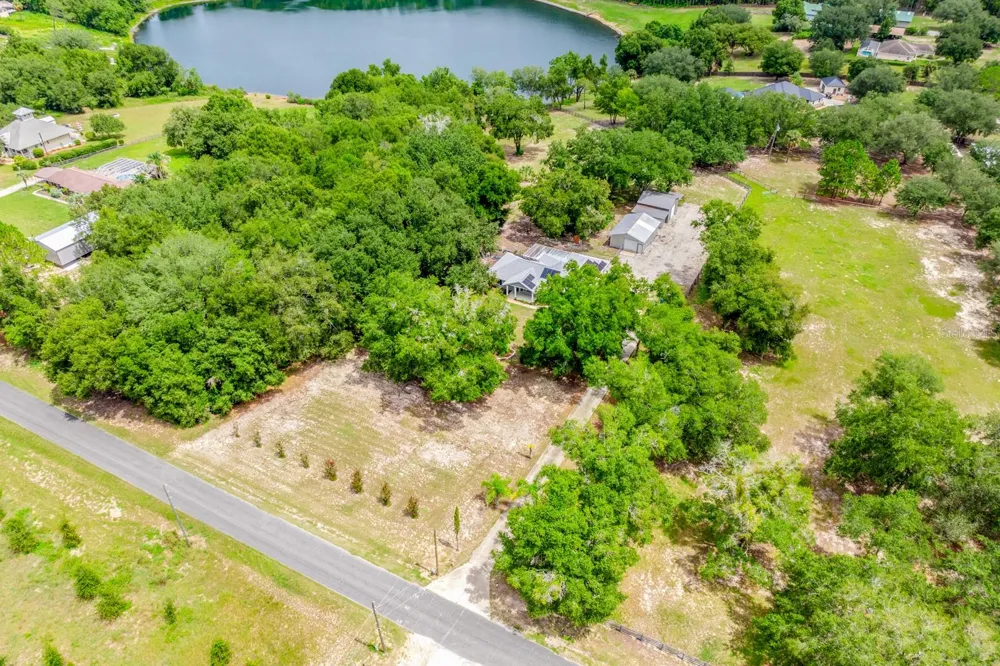 15771 SE 170TH AVENUE Weirsdale, FL 32195