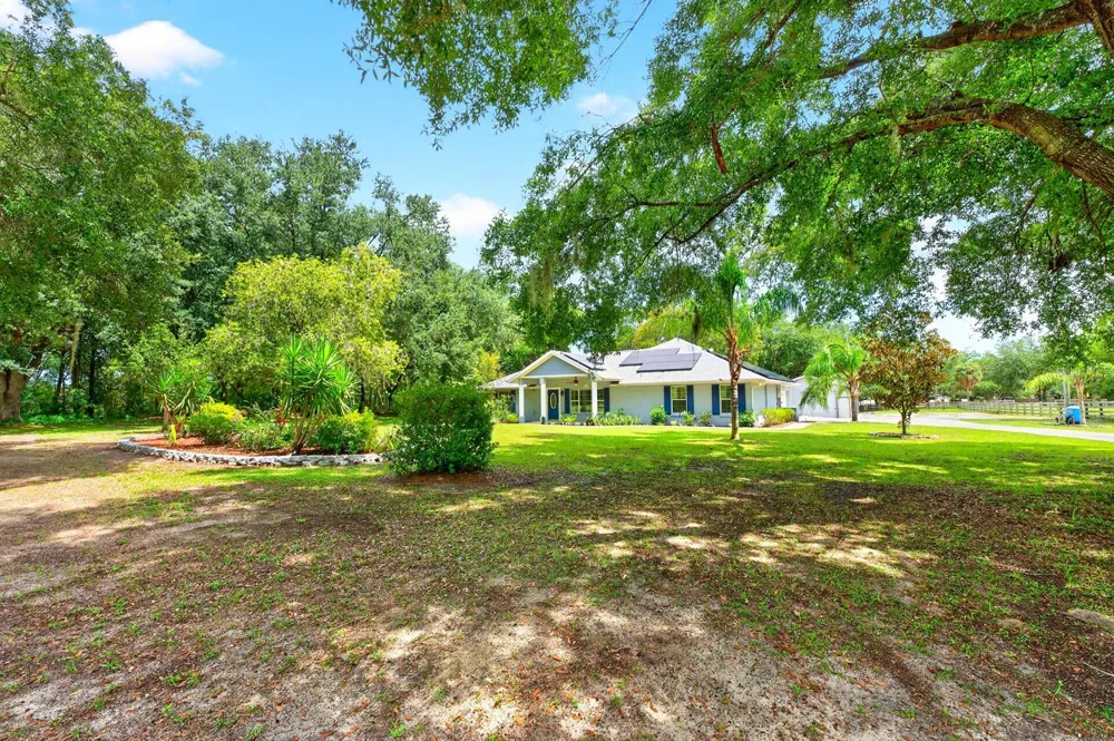 15771 SE 170TH AVENUE Weirsdale, FL 32195