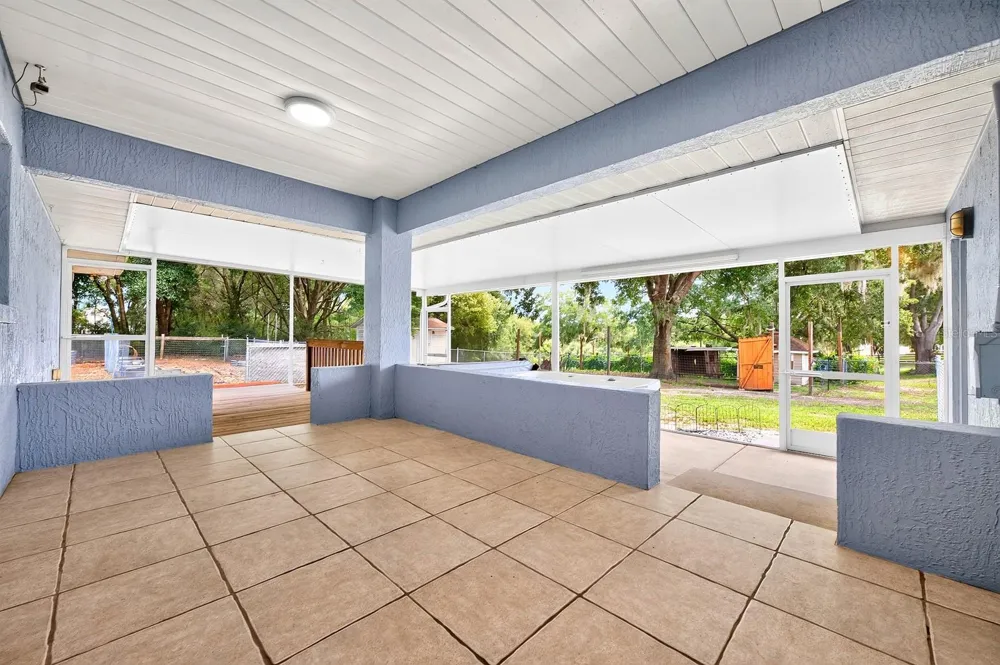 15771 SE 170TH AVENUE Weirsdale, FL 32195