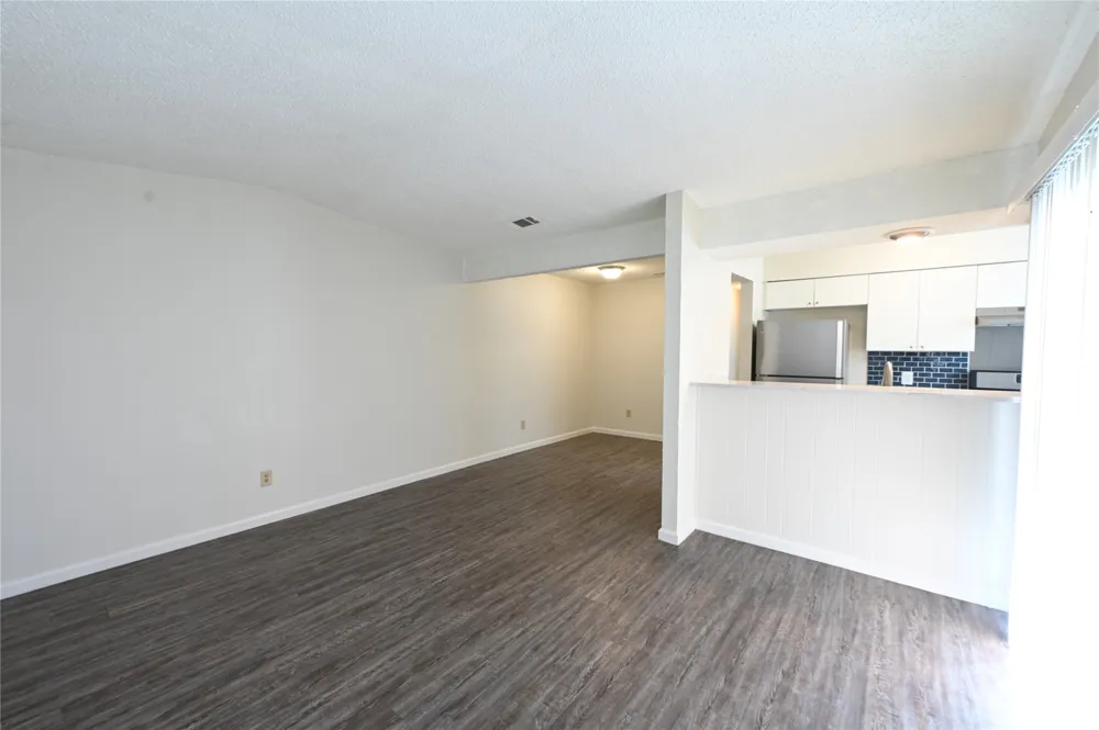 5007 Table Top Trail #B Austin, TX 78744