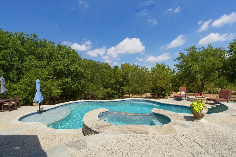 301 Hillside Drive Muenster, TX 76252