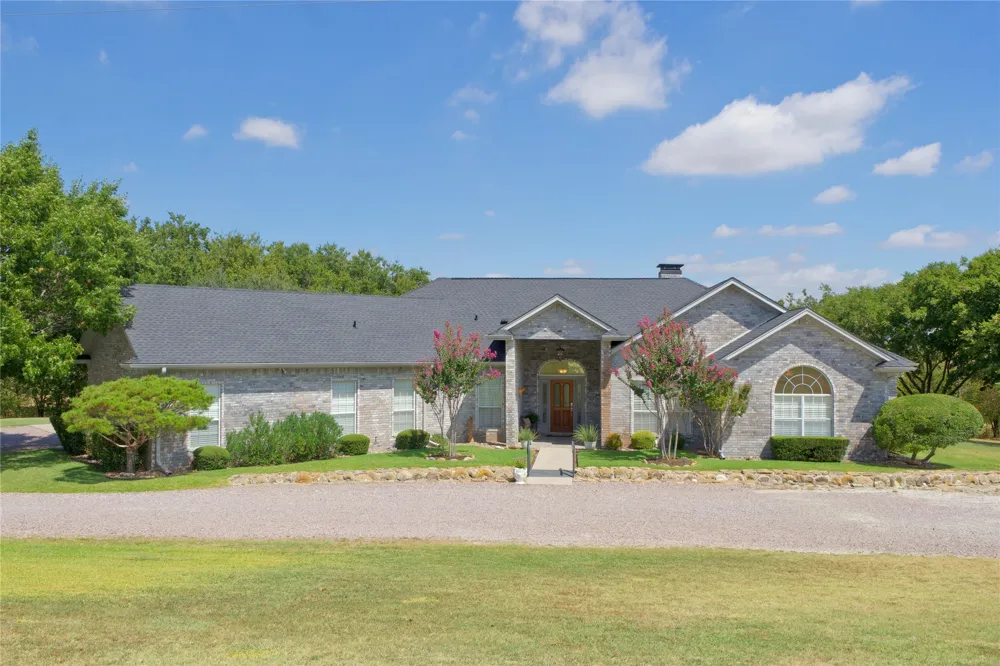 301 Hillside Drive Muenster, TX 76252