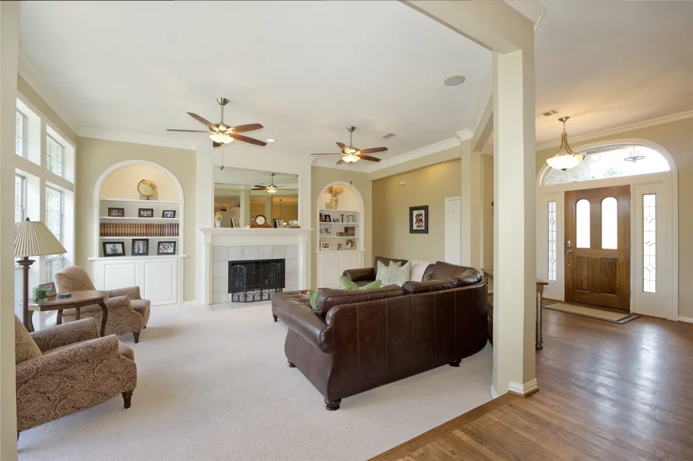 301 Hillside Drive Muenster, TX 76252