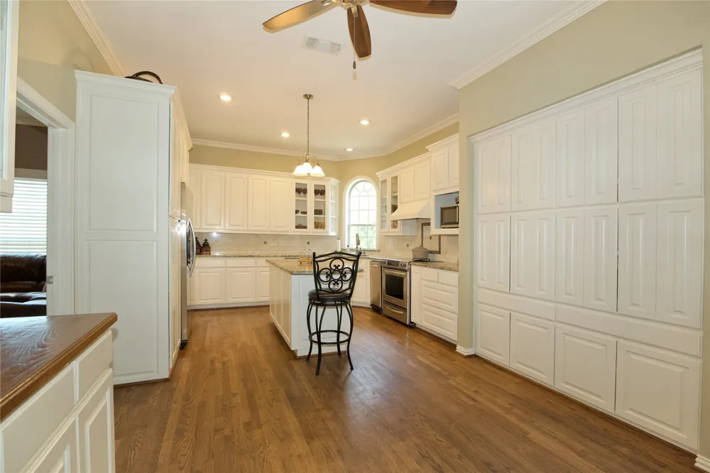 301 Hillside Drive Muenster, TX 76252
