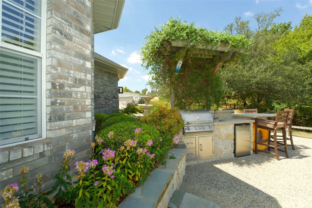 301 Hillside Drive Muenster, TX 76252