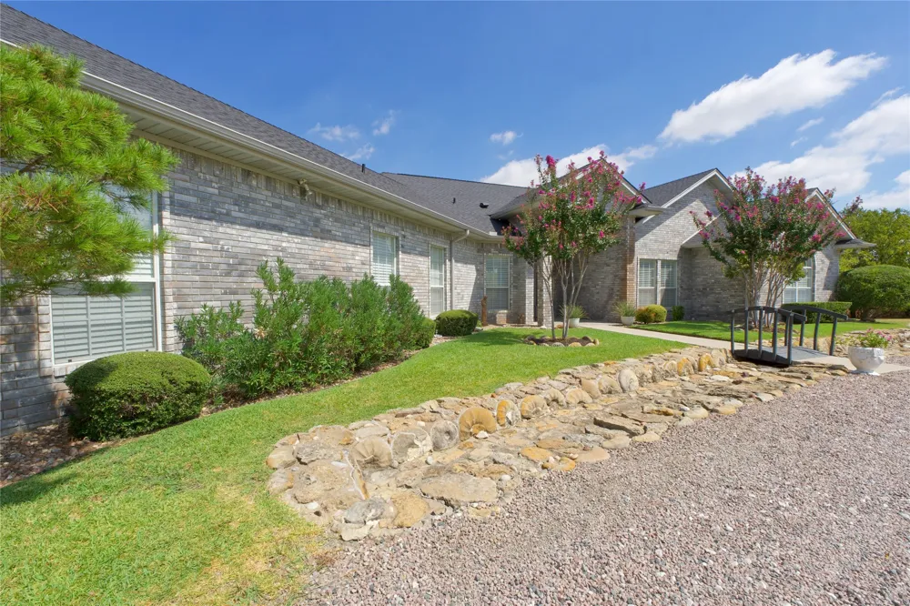 301 Hillside Drive Muenster, TX 76252