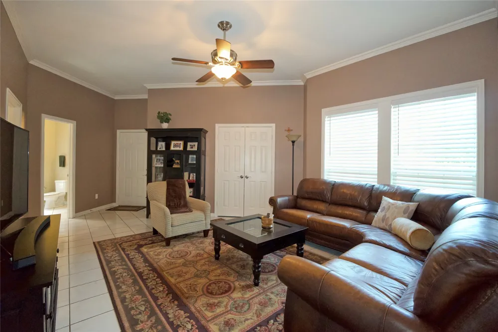 301 Hillside Drive Muenster, TX 76252