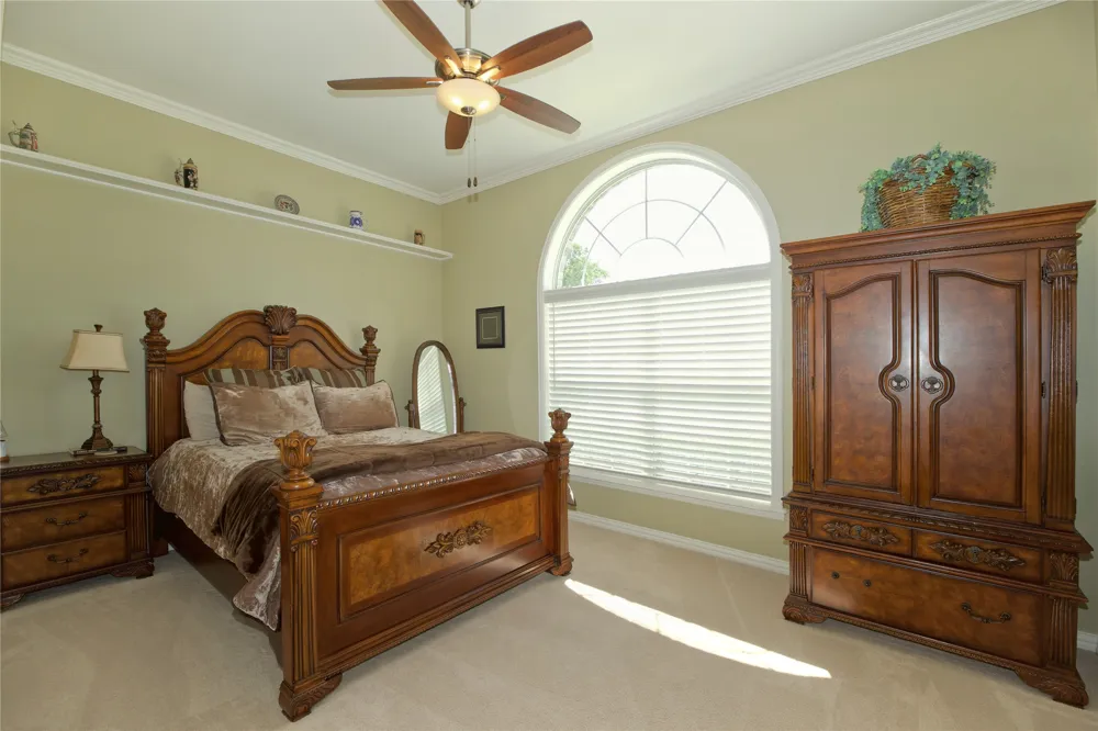 301 Hillside Drive Muenster, TX 76252