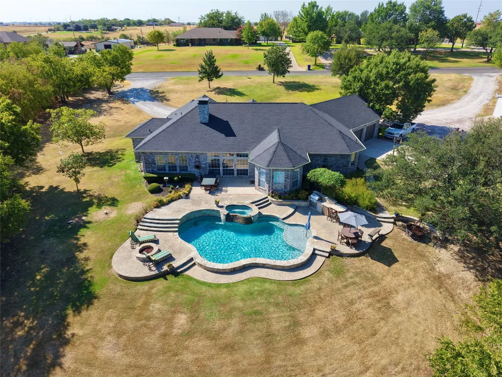 301 Hillside Drive Muenster, TX 76252