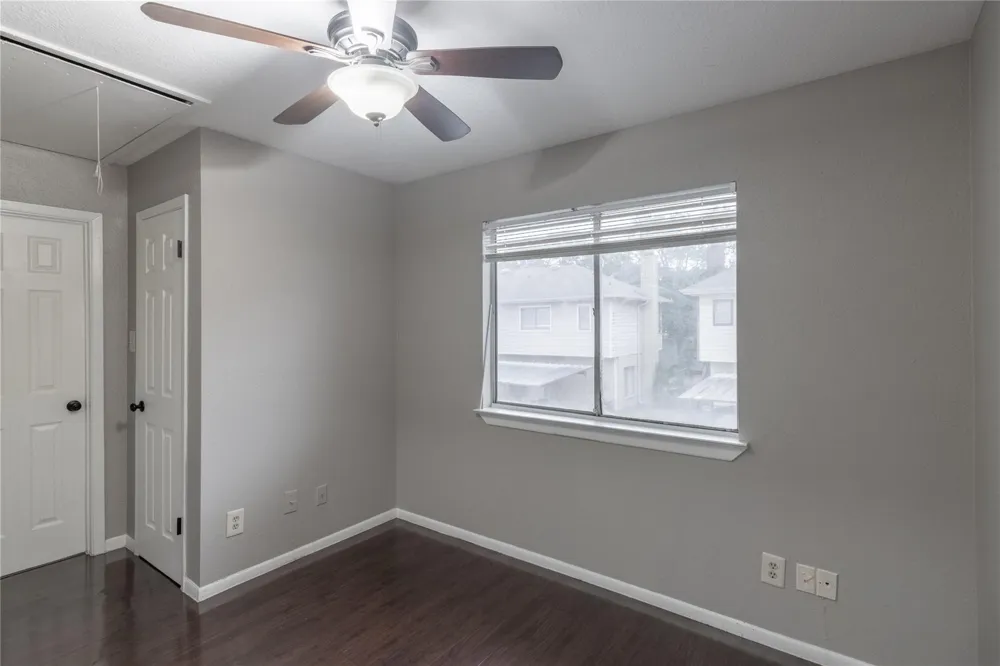 8320 Wild Rose Street #16B Houston, TX 77083