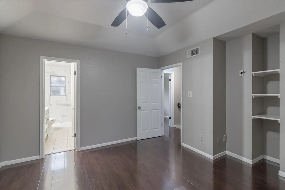 8320 Wild Rose Street #16B Houston, TX 77083