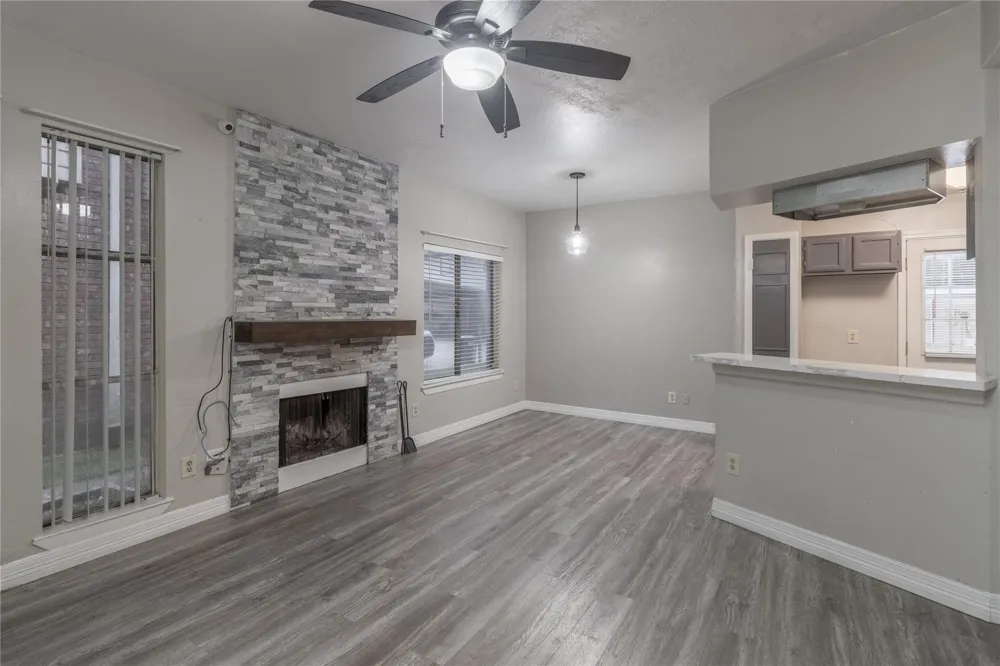 8320 Wild Rose Street #16B Houston, TX 77083